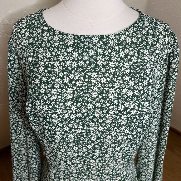Lulus Mini Dress‎ Women’s Size XL Green Floral Ruffled Cut Out Back Long Sleeve - Picture 4 of 12